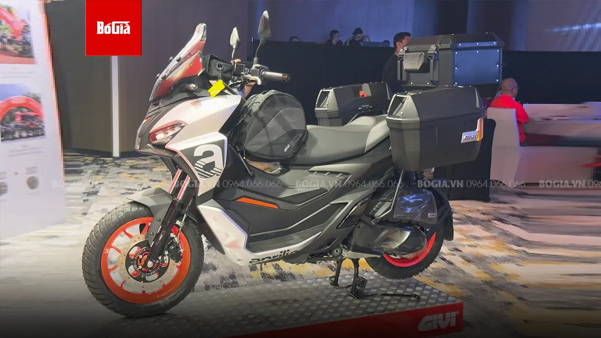 Thùng hông Givi cho xe SR GT 200 chính hãng