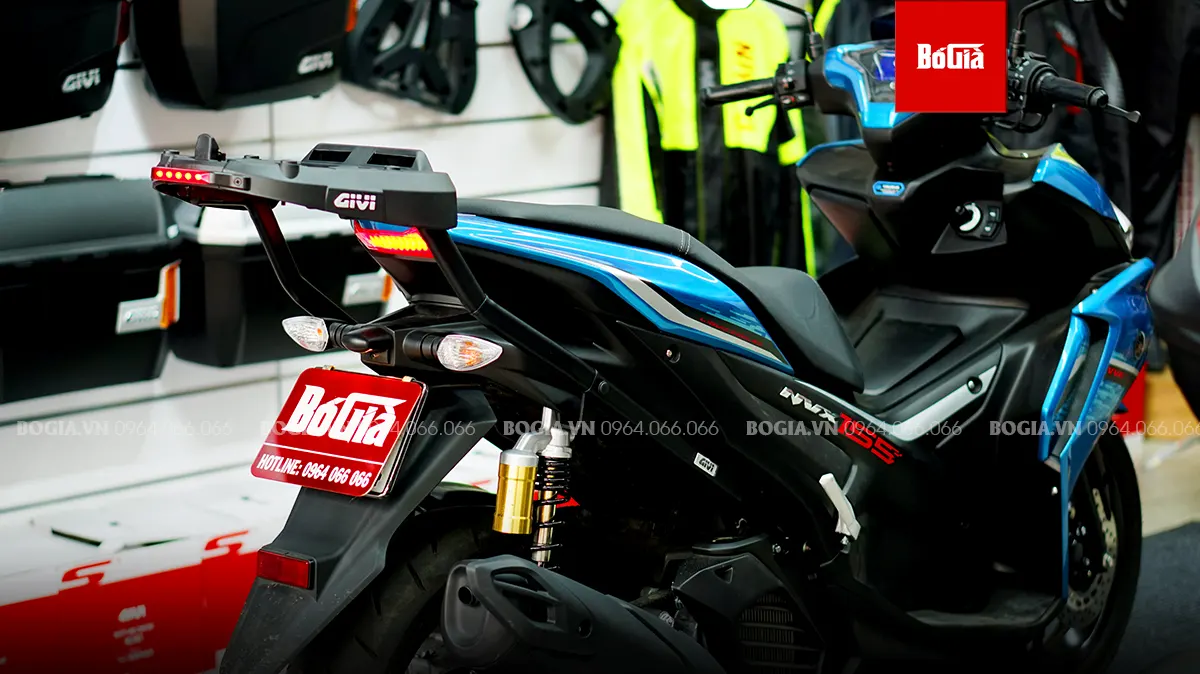 Baga Givi SRX Cho Xe Yamaha NVX 155 V2