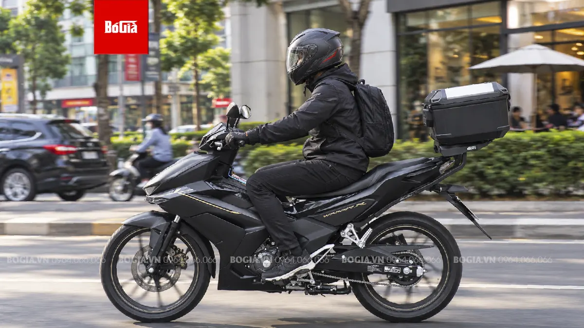 Xe Đi Làm Hằng Ngày Nên Chọn Thùng Givi Bao Nhiêu Lít