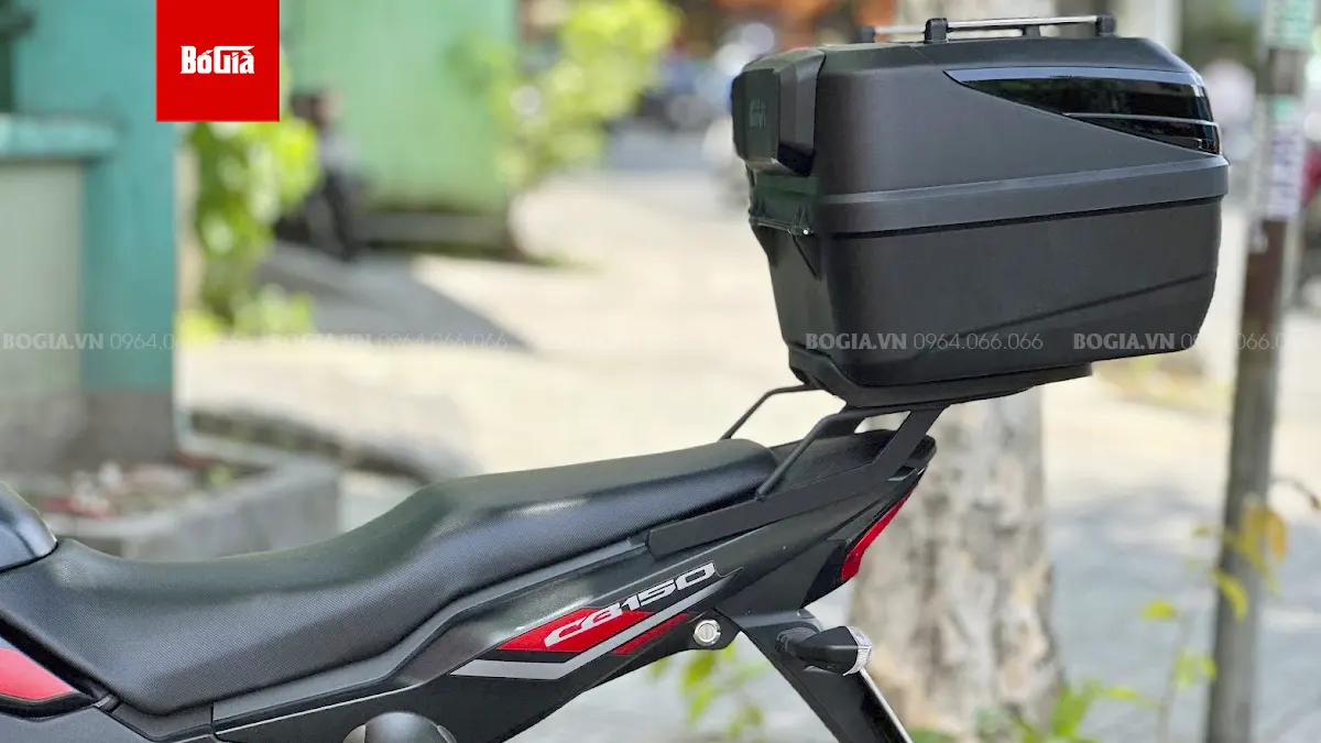 Baga hỗ trợ gắn thùng sau Givi cho xe CB150 Verza