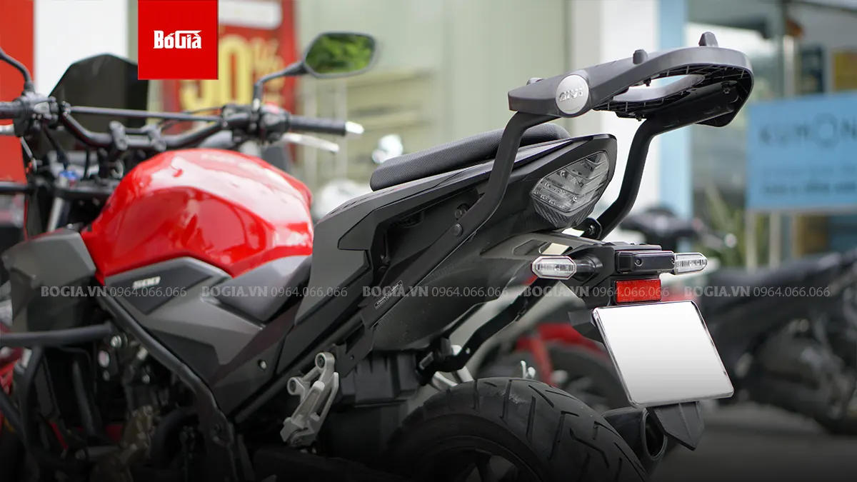 Dịch vụ lắp đặt chuyên nghiệp tại Bố Già Givi