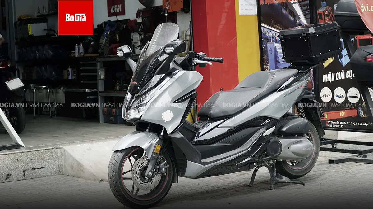 Chọn thùng sau Givi cho xe Forza 300/350 chính hãng