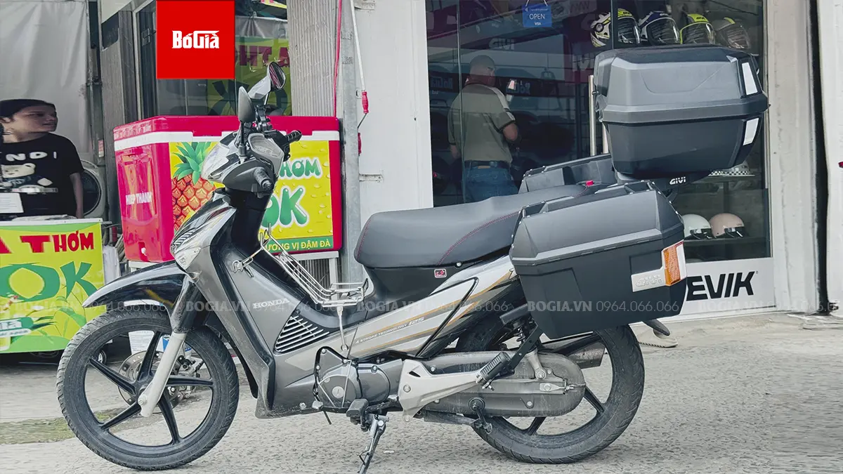 Combo Full 3 Thùng Givi Chính Hãng Cho Honda Future Neo Tại Bogia.vn