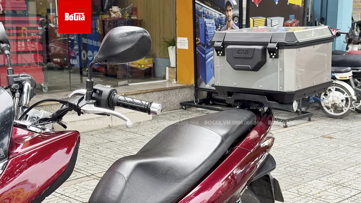 Tư vấn chọn thùng sau Givi cho xe Pcx 125 theo nhu cầu chứa đồ