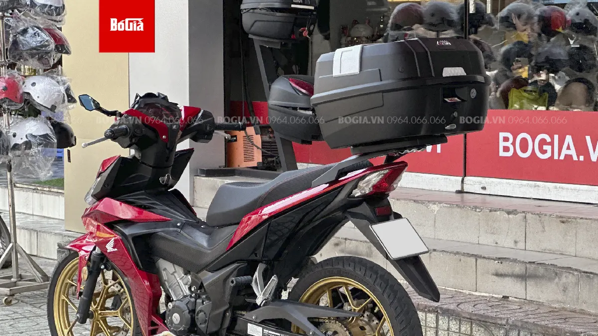 Thùng sau Givi cho xe Winner 150 chính hãng