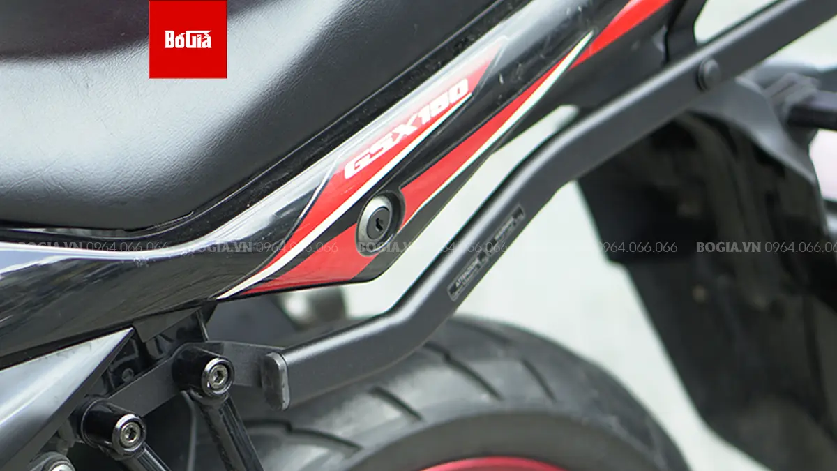 Baga Givi - Hệ thống giá đỡ vững chắc cho GSX150 Bandit