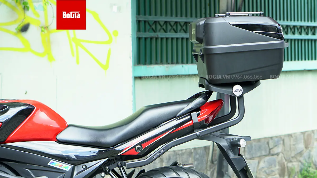 Combo Baga HRV và Thúng sau Givi cho xe GSX150 Bandit