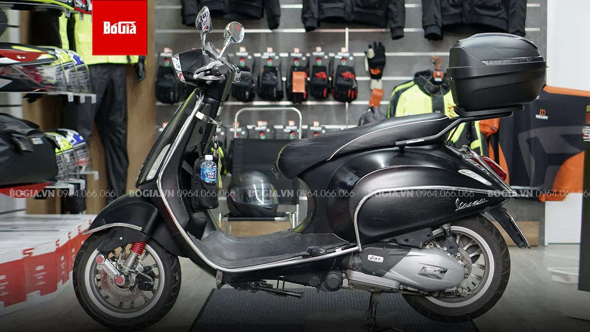 Thùng Sau Givi Cho Xe Vespa Sprint Chính Hãng Tại Bogia.vn