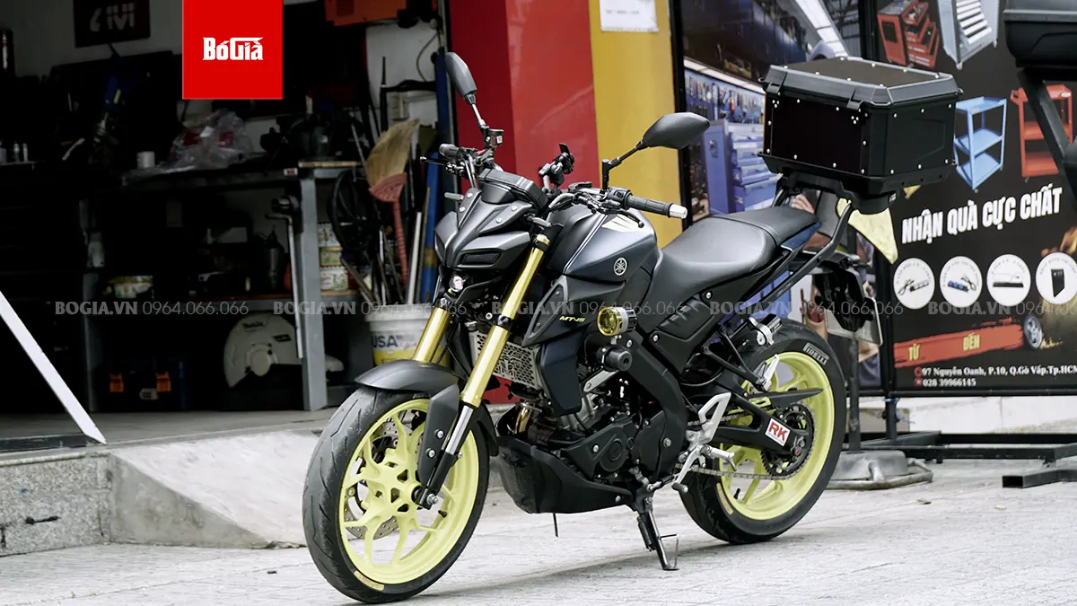 Hướng dẫn chọn thùng sau Givi cho xe MT15 theo nhu cầu chứa đồ