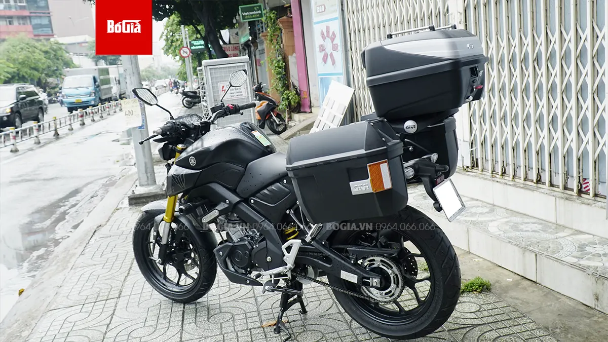 Yamaha MT15 nâng cấp combo 3 thùng Givi tại Bố Già Givi