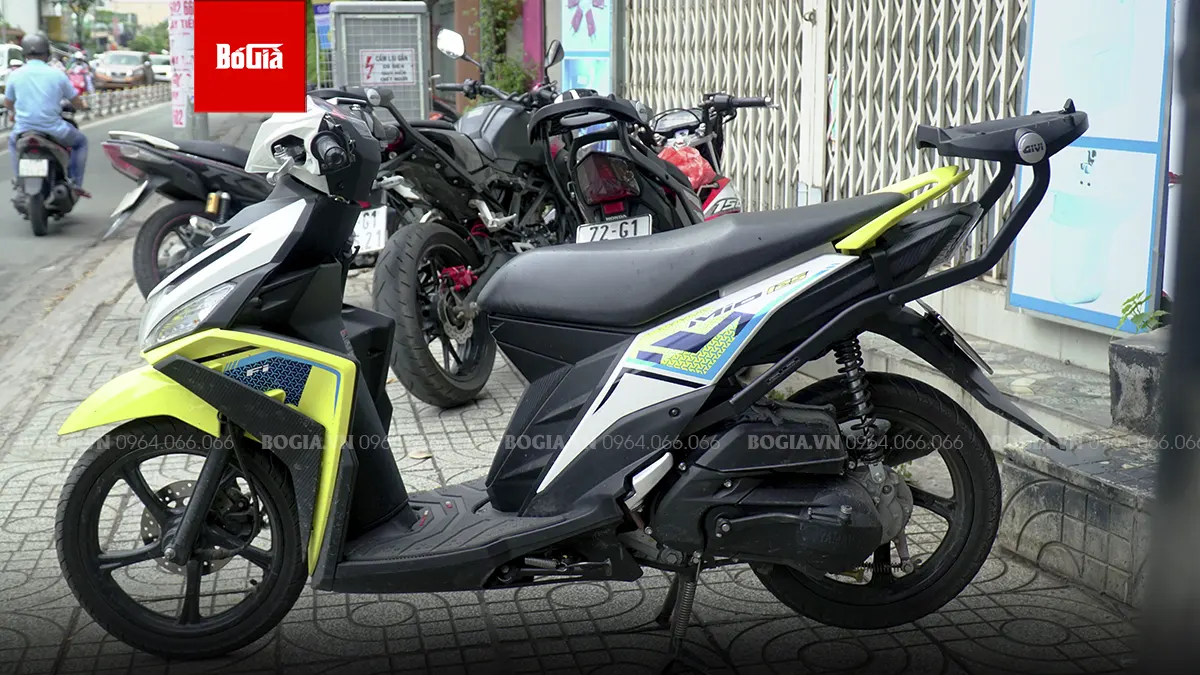 Yamaha Mio M3 trang bị Baga Givi HRV chịu tải
