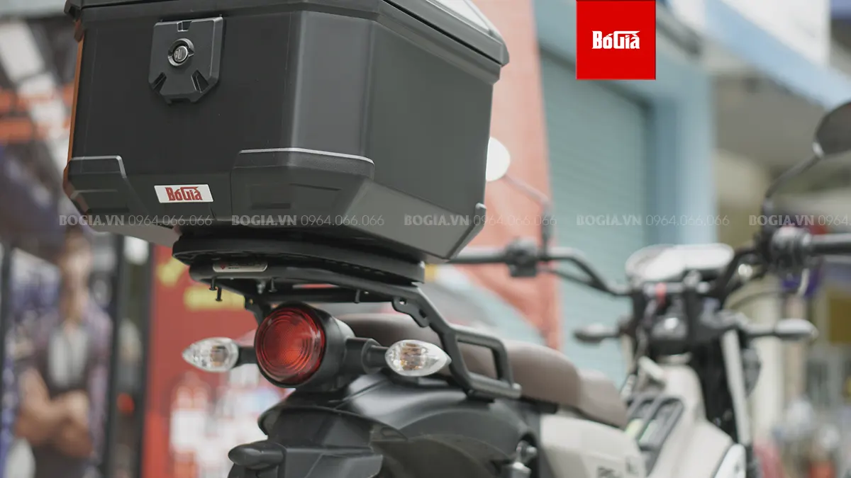 Hệ thống giá đỡ thùng sau Givi cho xe PG1