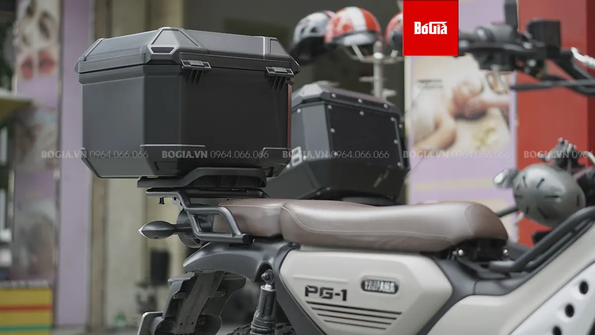 Yamaha PG1 - Lắp mẫu thùng sau Givi dung tích 37 lít