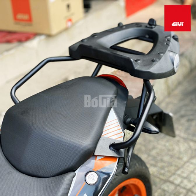 Baga Givi cho KTM DUKE 200 / 390