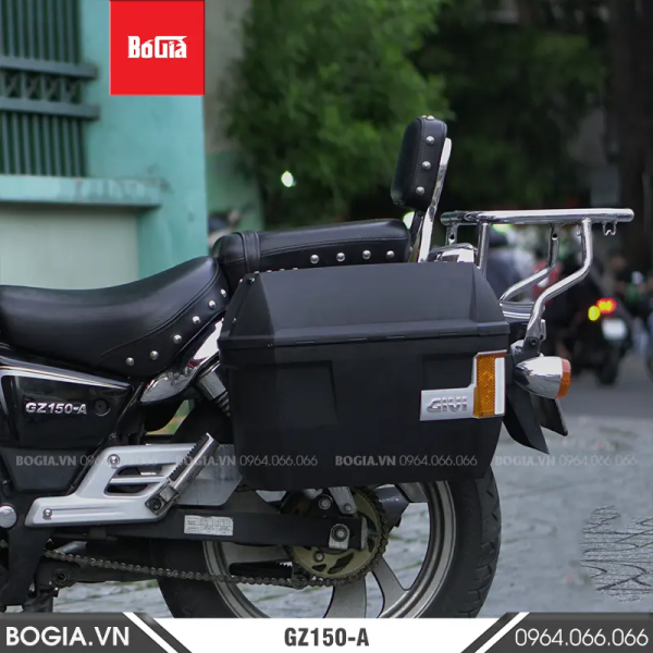 Thùng hông Givi cho xe GZ150-A